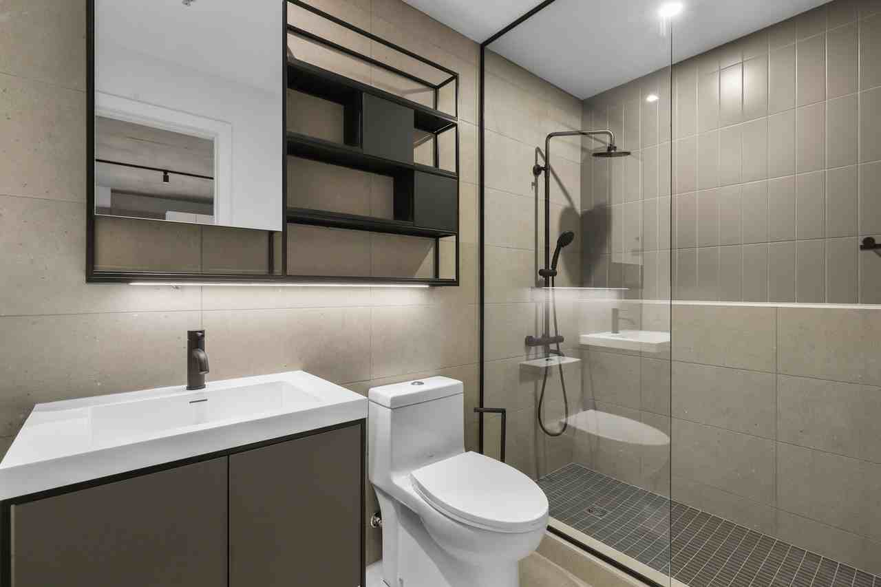 288 Rue Richmond - Photo 4 of 15