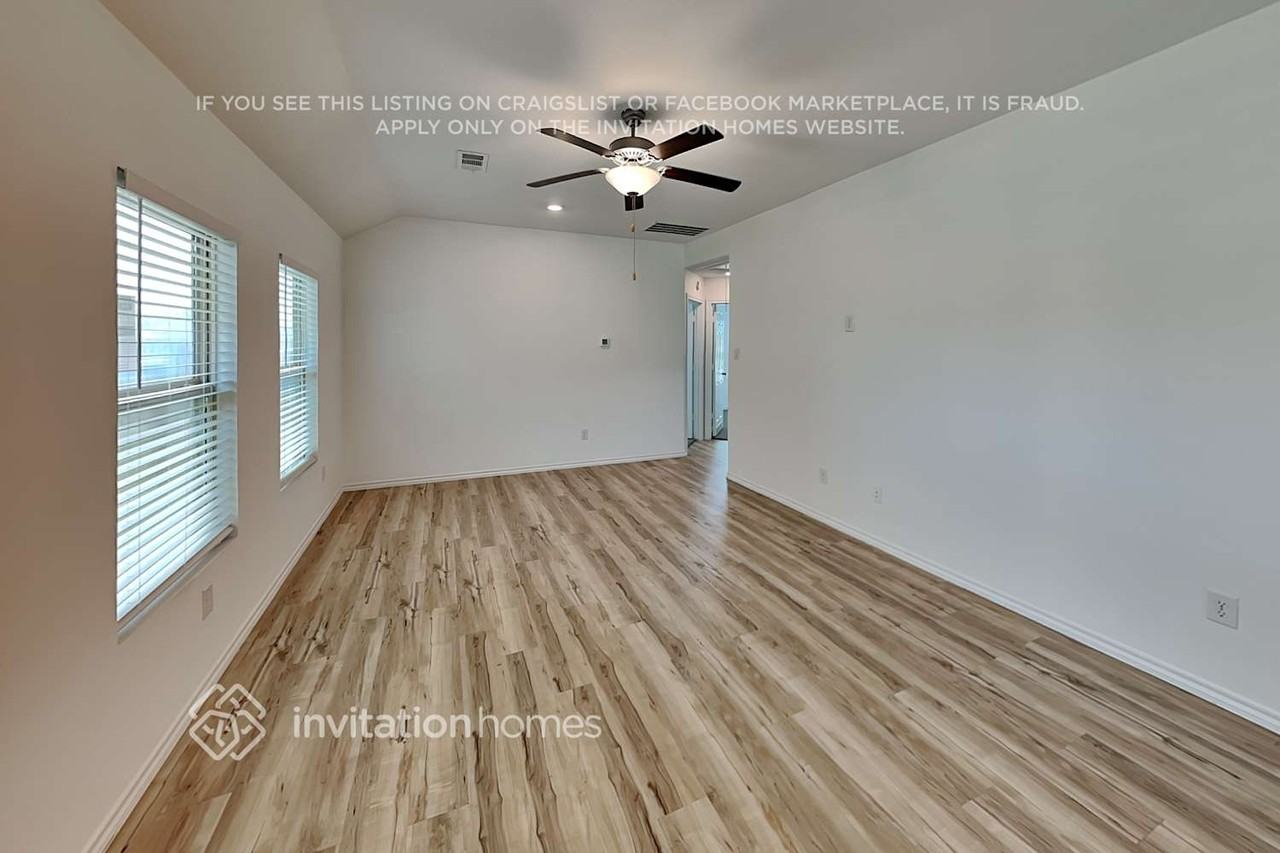 18727 Faustina Way - Photo 4 of 18