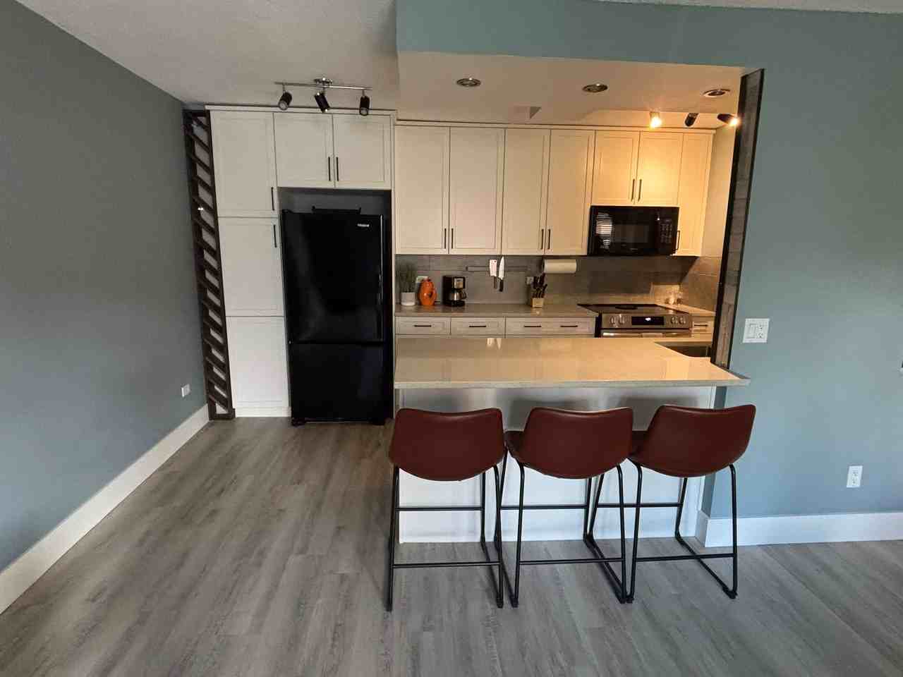 108, 1027 Cameron Ave SW - Photo 6 of 13