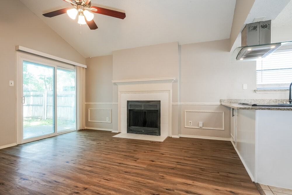 5016 Santa Fe Ct - Photo 5 of 17