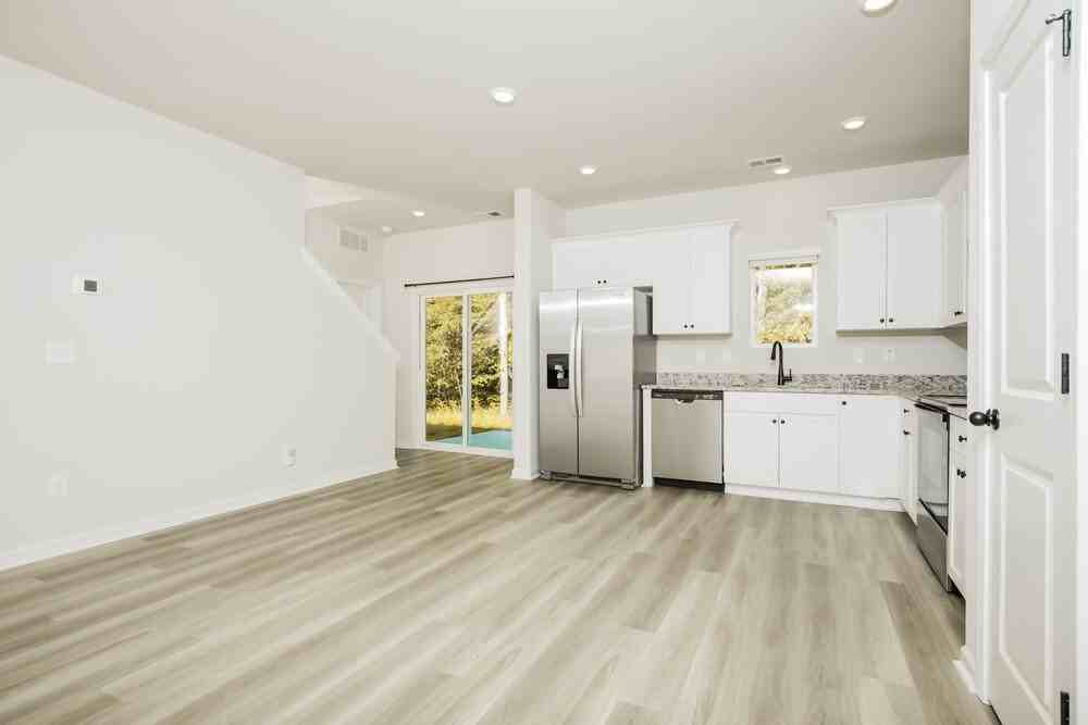 408 Cascade Knoll Dr - Photo 6 of 17