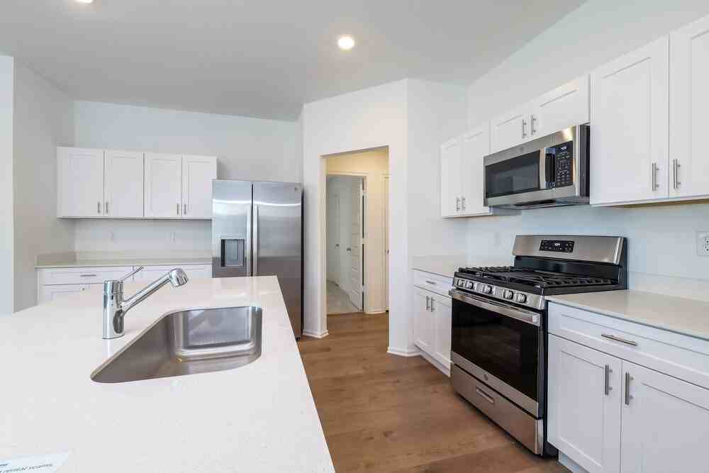 10052 Blackjack Rd - Photo 6 of 16