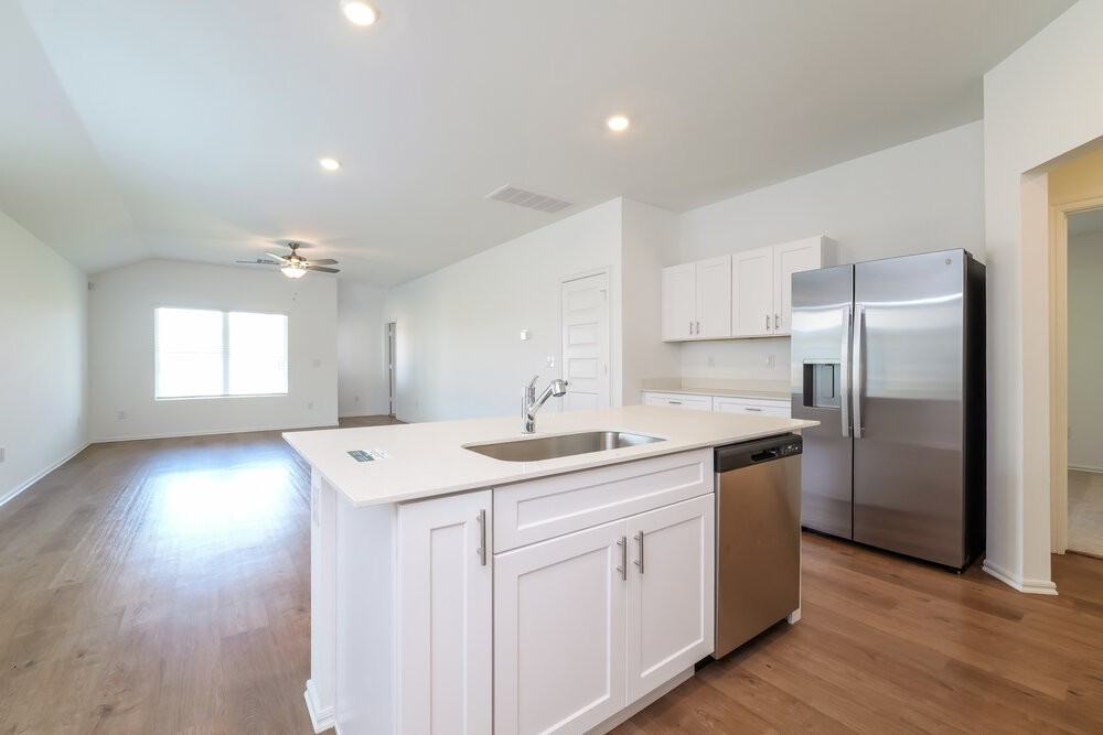10052 Blackjack Rd - Photo 7 of 16