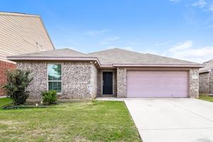 featured image of 7617 Hollow Forest Dr