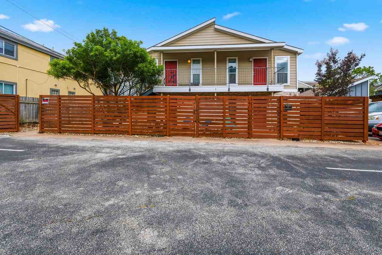 2512 Durwood - Photo 7 of 8