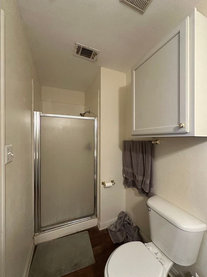 2010 S 11th St #136 - Photo 4 of 12