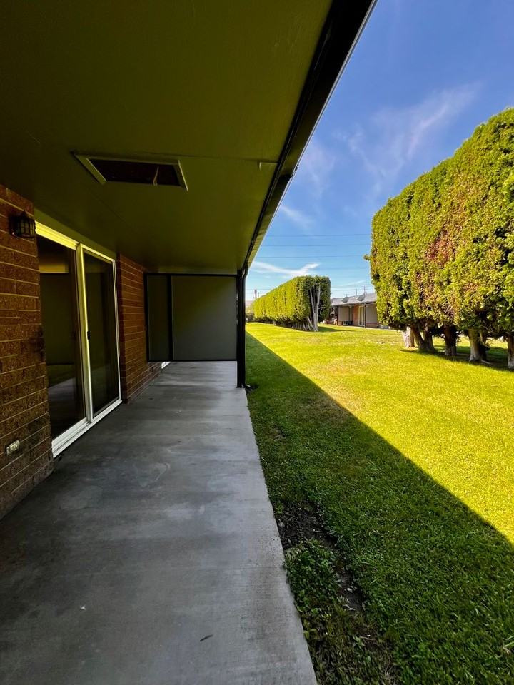 2705 W Nob Hill Blvd #H - Photo 7 of 19