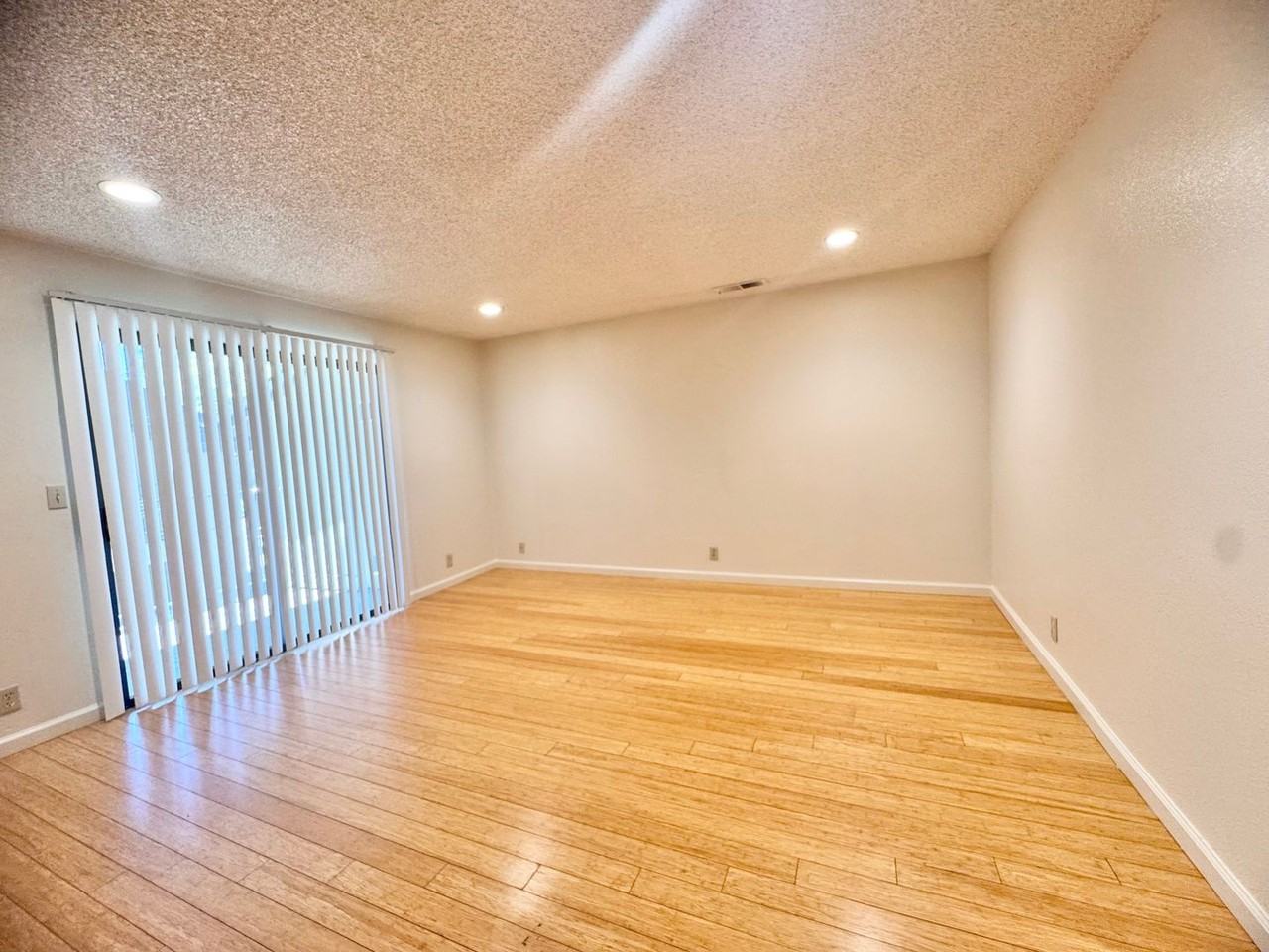 Stadium Village Apartments - Photo 3 of 47