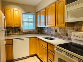 featured image of 525 Conway Rd