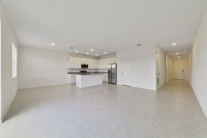 662 Fairview Ave - Photo 2 of 11
