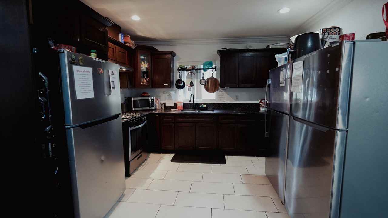 1447 East 25th Street #1 - Photo 7 of 19