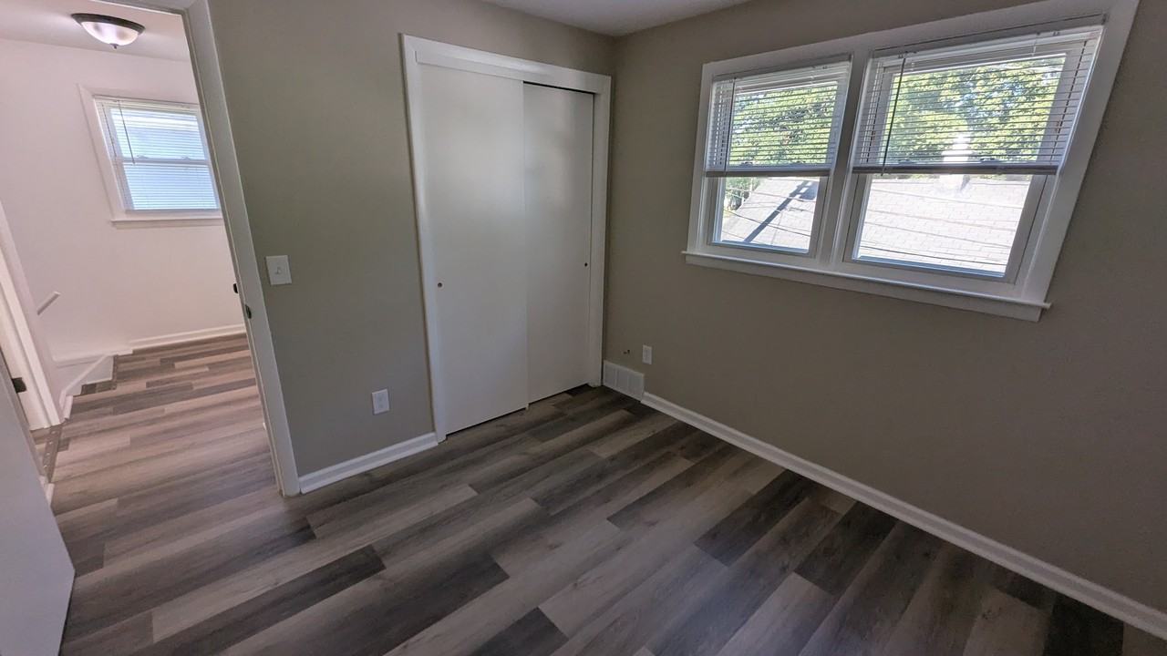 534-582 Denise Road, 14616 - Photo 6 of 11