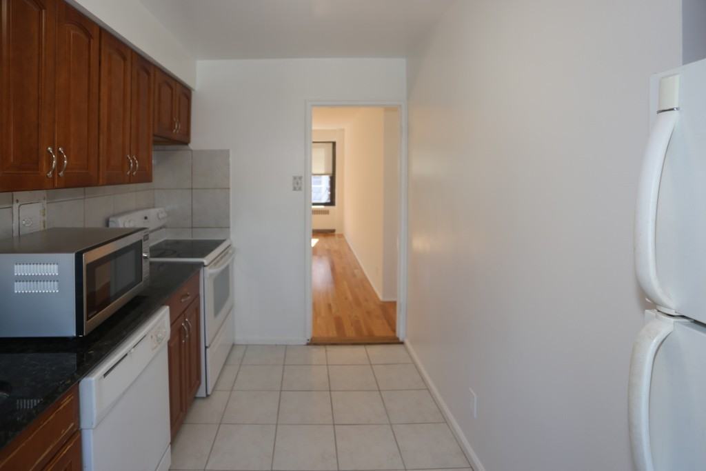 6118 N Sheridan Rd #1208 - Photo 5 of 19