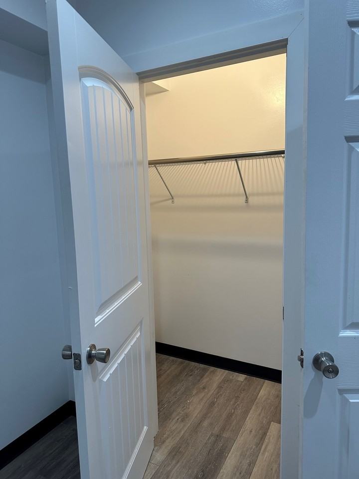 309 W Main Street - Photo 6 of 15