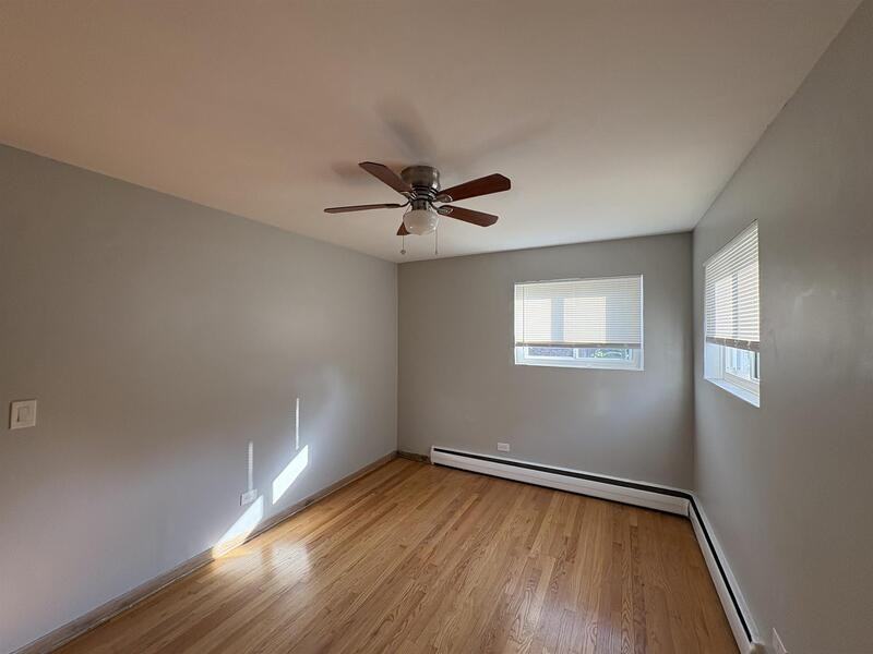 6788 N Sauganash Ave #1A - Photo 6 of 17