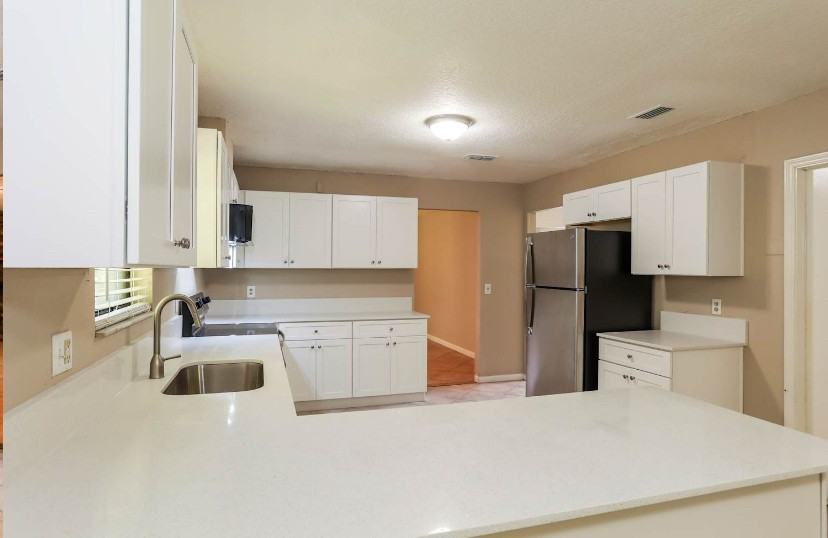 8182 Rocky Creek Drive - Photo 3 of 9