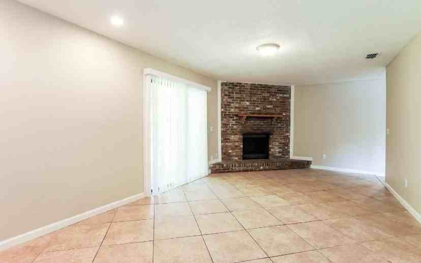 8182 Rocky Creek Drive - Photo 7 of 9