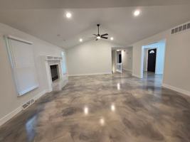 featured image of 2301 Grant Ln