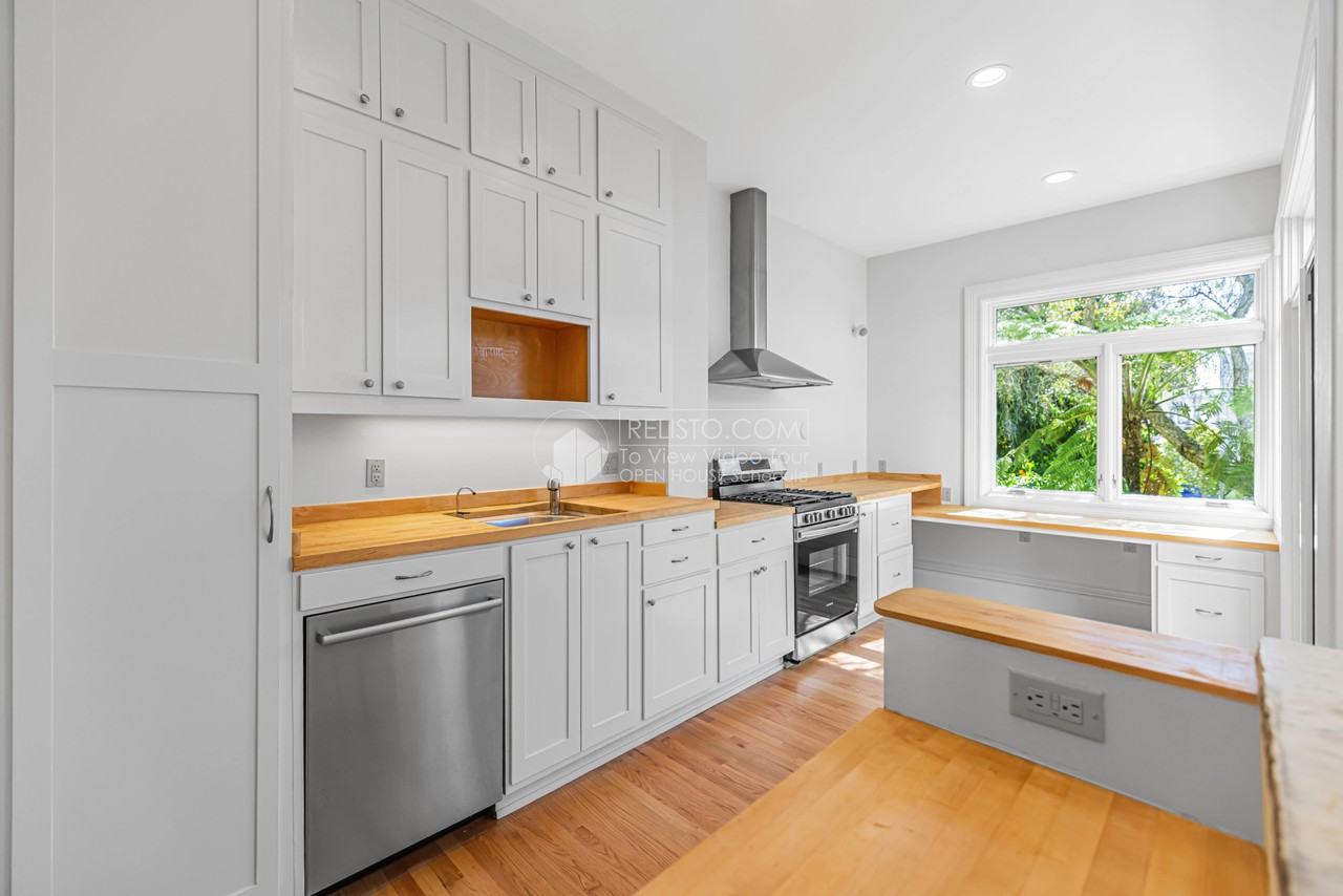569 Capp St - Photo 3 of 24