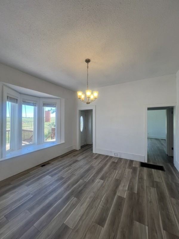 30048 Maul Rd - Photo 4 of 18