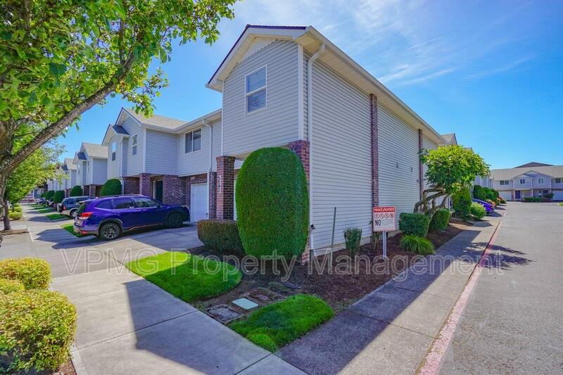 5502 Ne 89th Ave - Photo 3 of 34