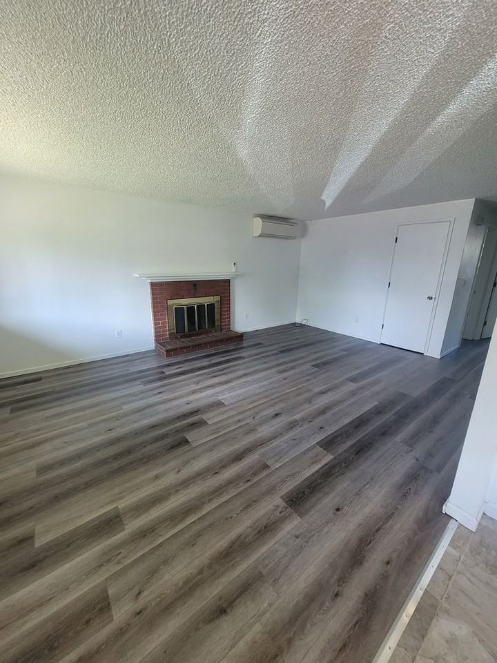 568 Cinderella Loop - Photo 7 of 15