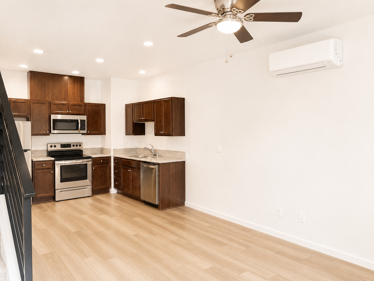 2788 Plumas St - Photo 2 of 17