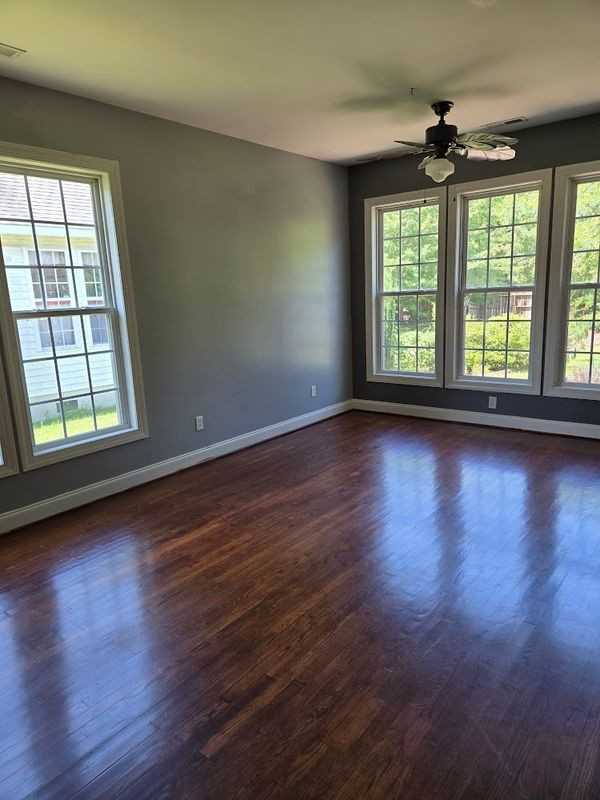 2761 Country Club Dr - Photo 2 of 6