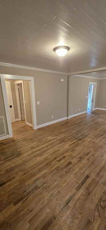4354 Pineview Dr - Photo 4 of 29