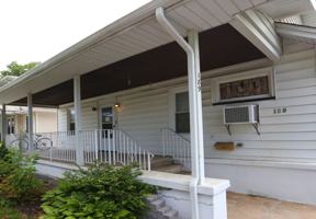 featured image of 189 Hawthorne Ave