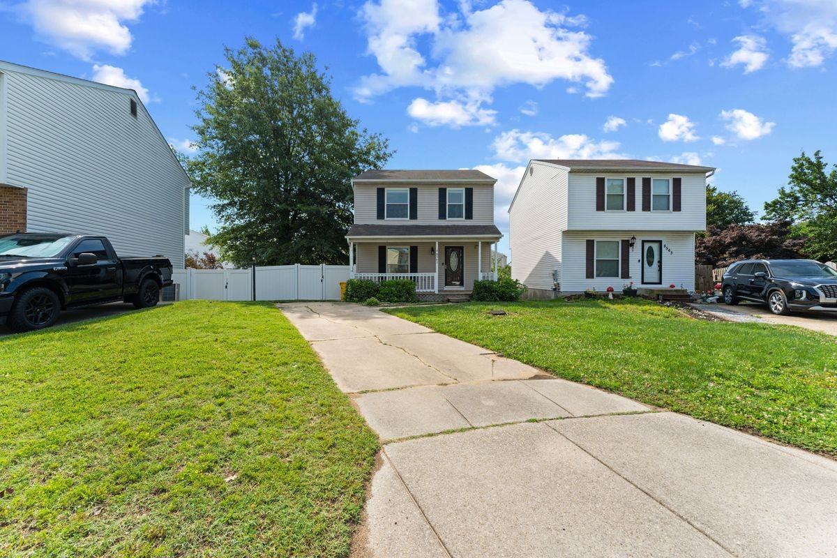 8561 Skipjack Pl - Photo 5 of 47