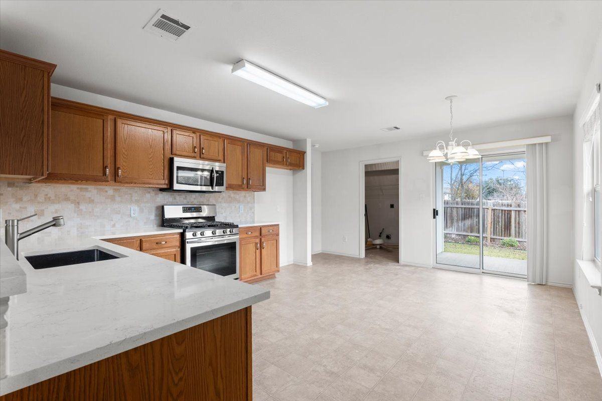 14513 Spearmint Tea Trl - Photo 4 of 16