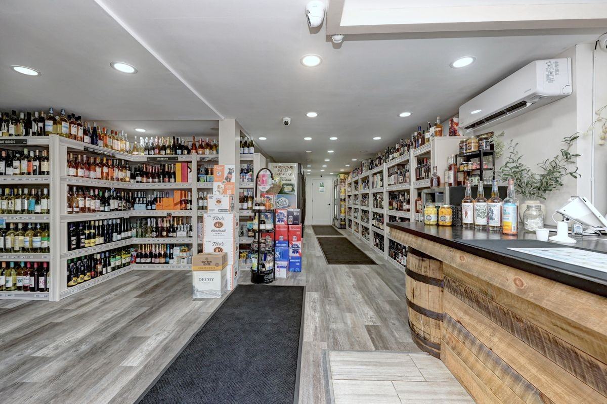 Old Towne Packy Liquor Stor, 17 Burlington Road - Photo 2 of 7