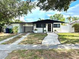 4406 W Oklahoma Ave - Photo 1 of 1
