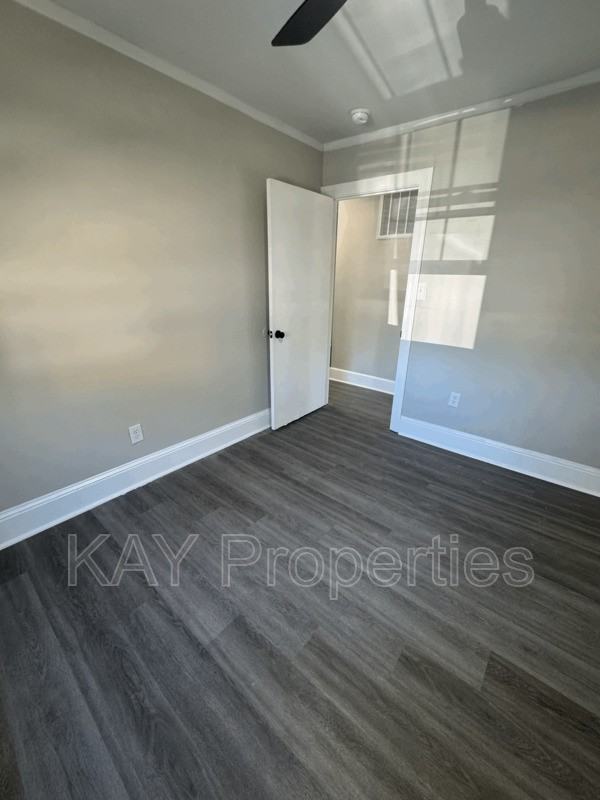 1200 E Holly St - Photo 6 of 10