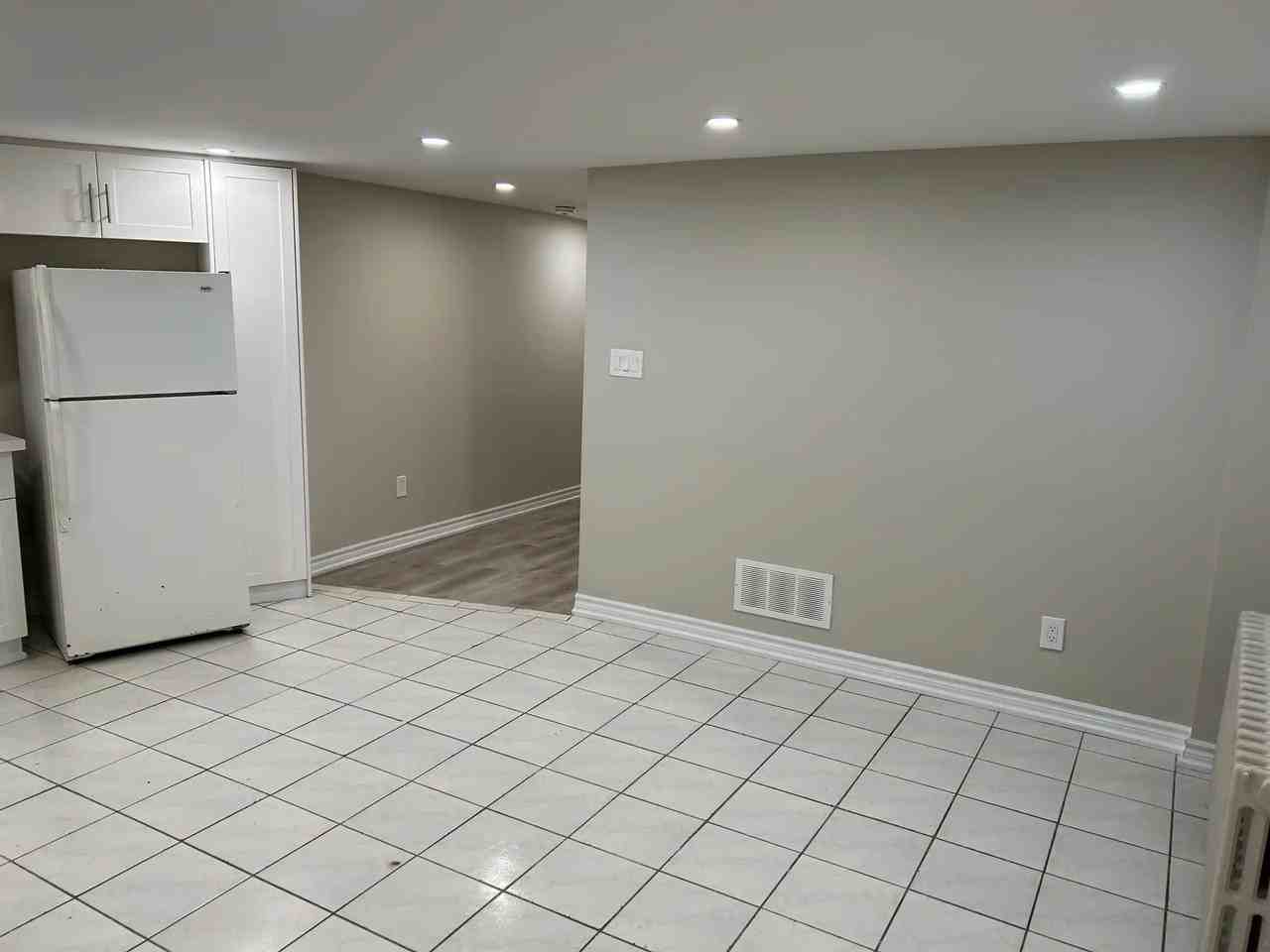 1365 King Street West - Photo 2 of 8