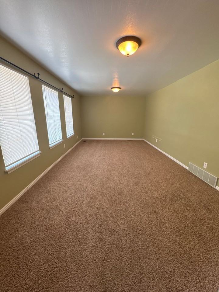 961 N 3400 W - Photo 2 of 25