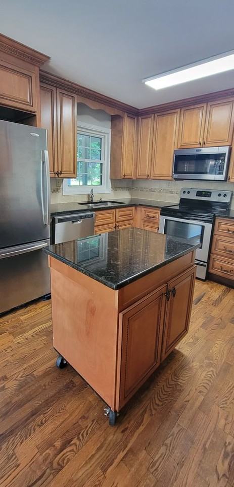 2497 Wentworth Dr Ne - Photo 3 of 32