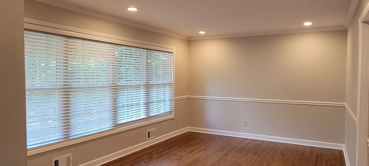 2497 Wentworth Dr Ne - Photo 5 of 32