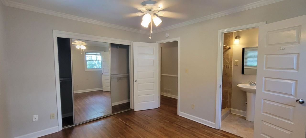 2497 Wentworth Dr Ne - Photo 7 of 32
