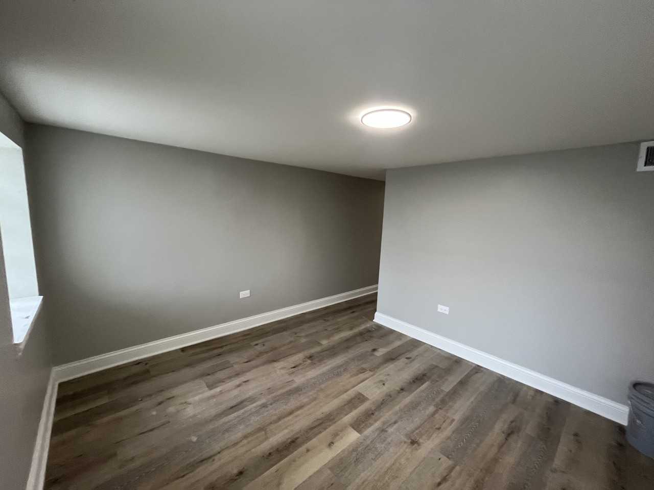 4050 N Richmond St #B - Photo 3 of 17