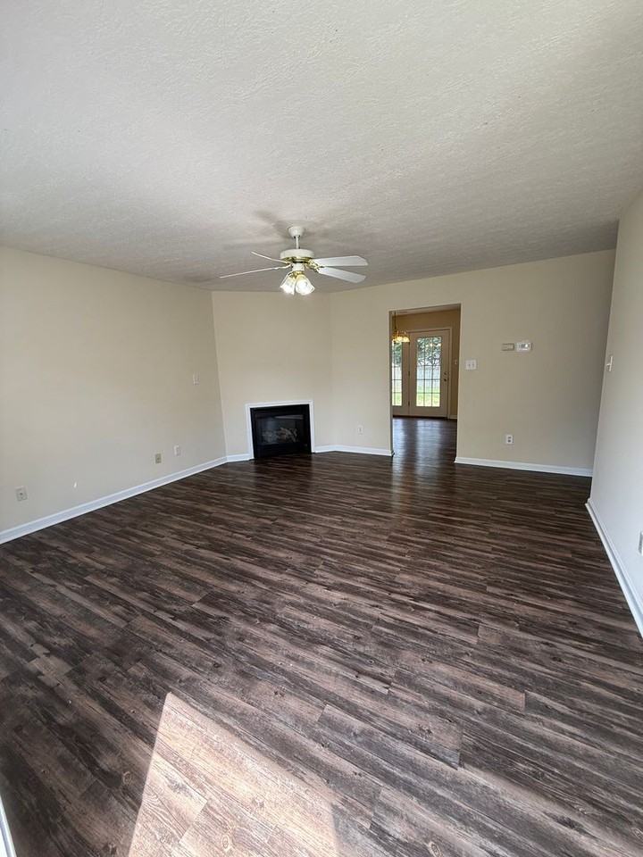 2333 Settlers Ridge Ln - Photo 2 of 20