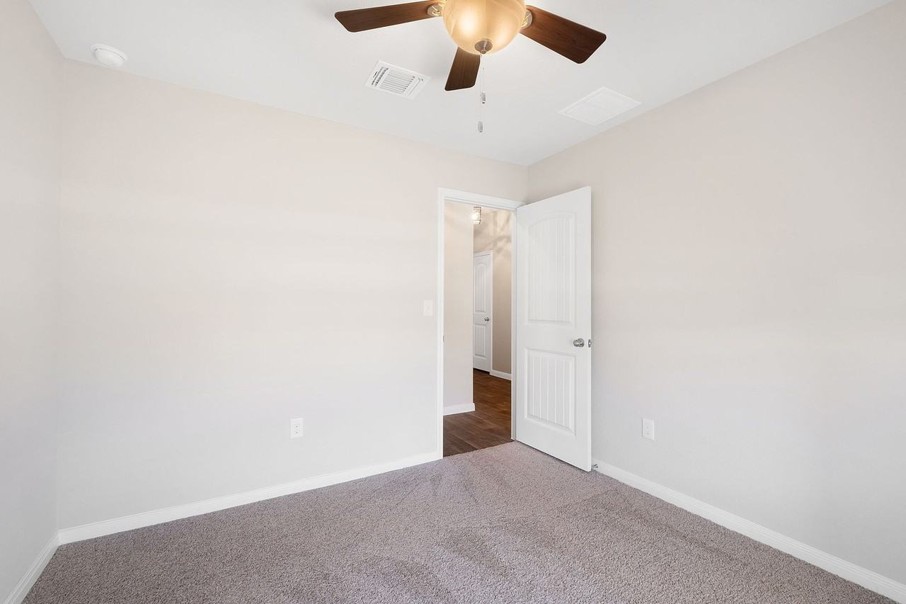 117 Cranbrook Ln - Photo 6 of 24