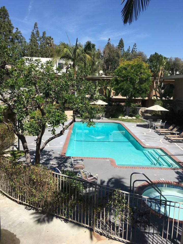 9600 Reseda Blvd - Photo 2 of 23