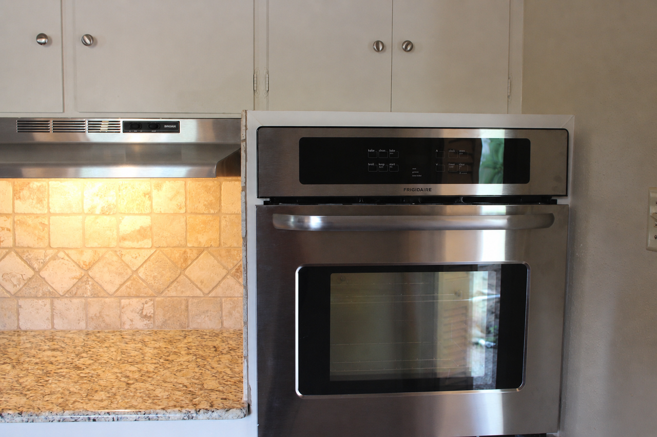 3012 Tower Dr - Photo 7 of 24