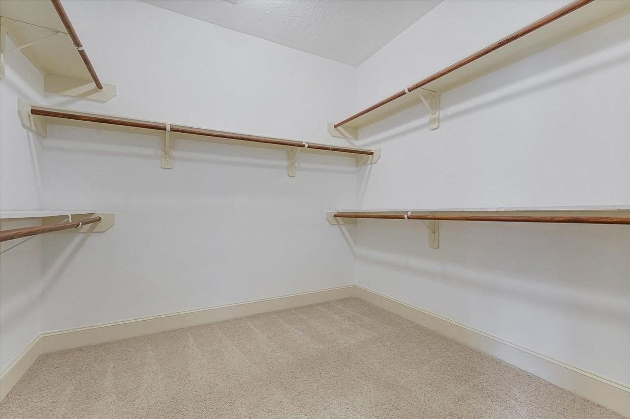 2418 Ralph St #A - Photo 6 of 19
