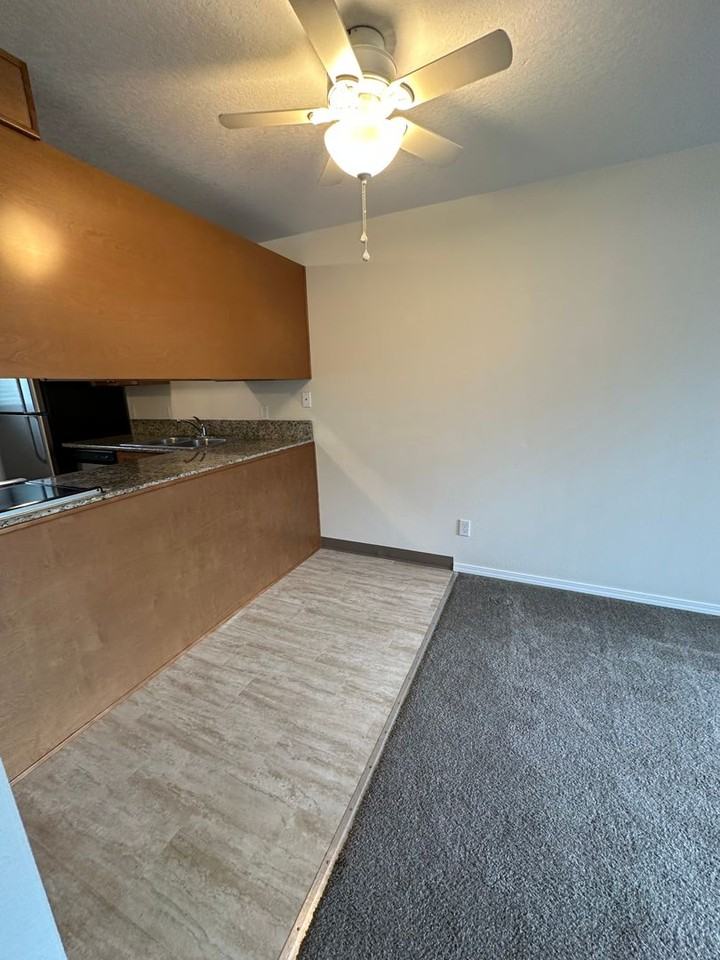 6552 Sw 192nd Ave - Photo 5 of 12