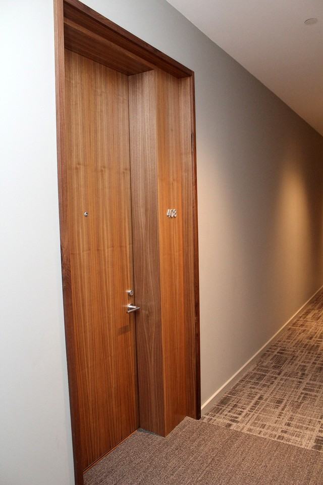 1075 Nw Northrup St #408 - Photo 5 of 32