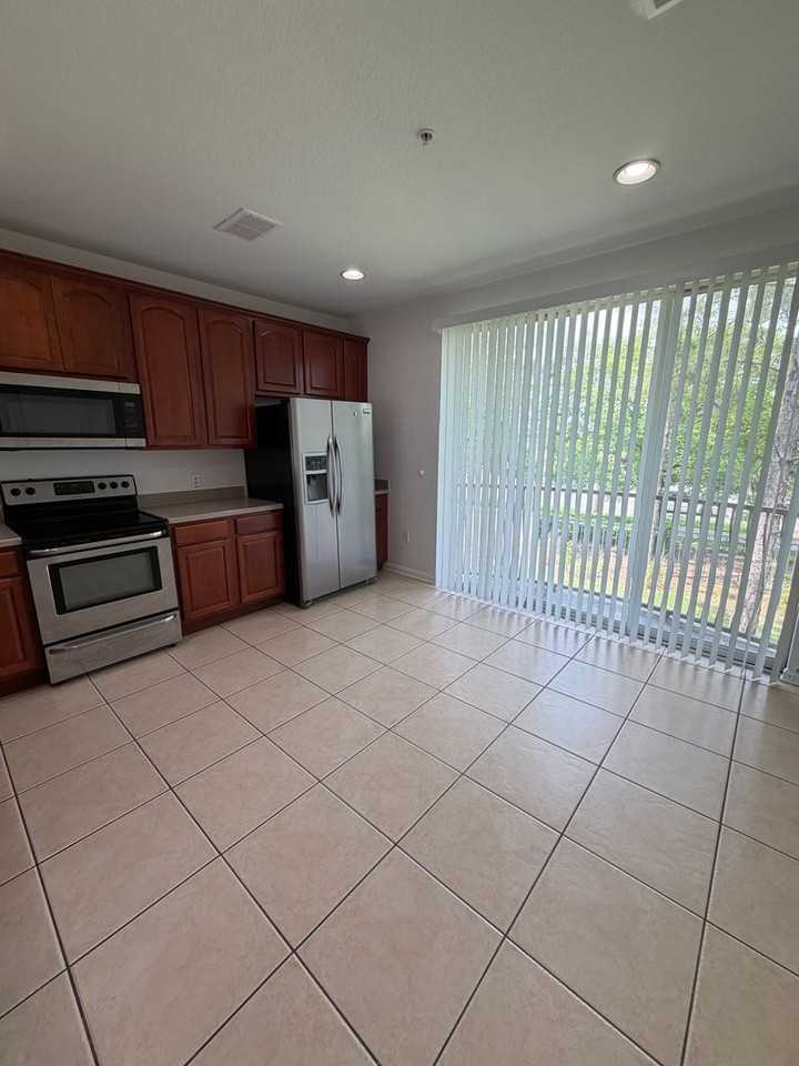 4801 Tidecrest Ave - Photo 2 of 6