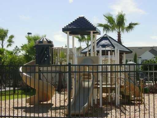 330 Southern Pecan Cir - Photo 7 of 12